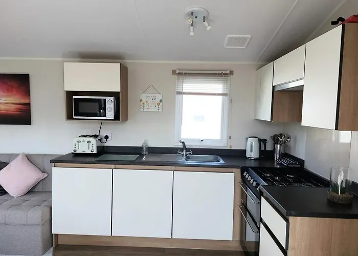 Southview Holiday Park Skegness - Upgraded Caravan - Unica